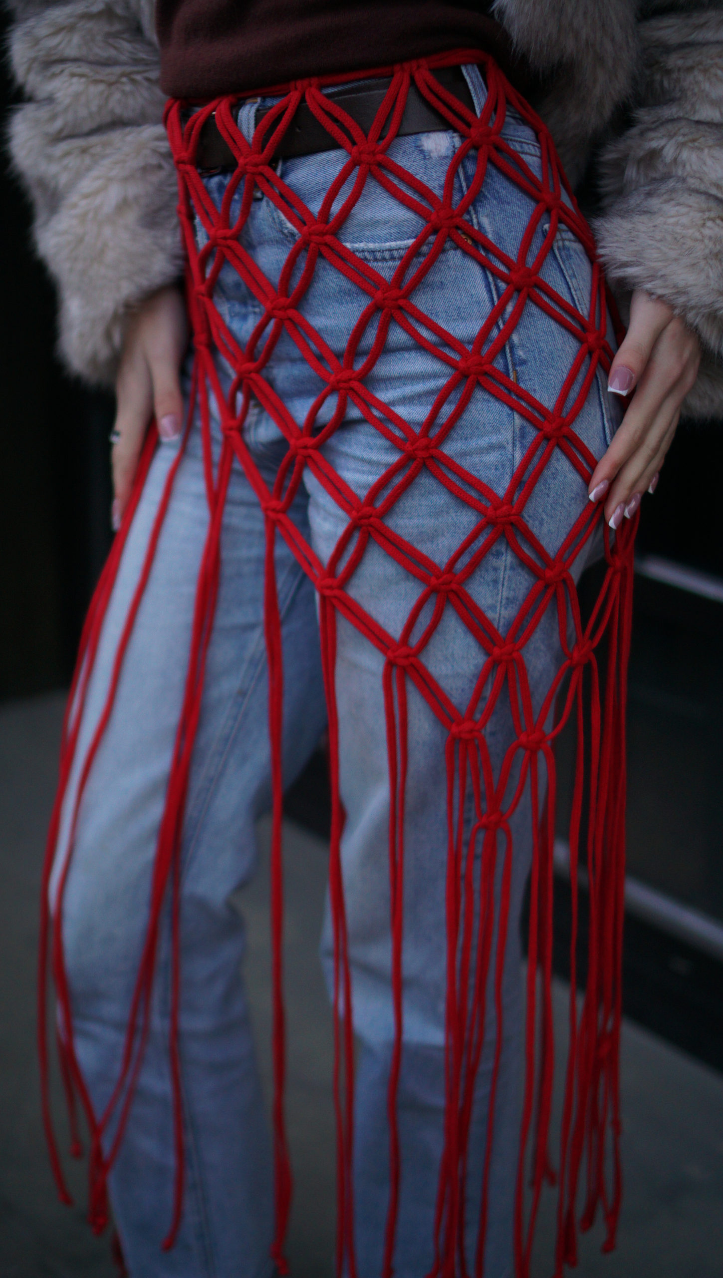 Український пояс ( припинда) червона сітка