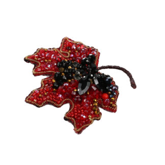 Брошка червона "Листочок"