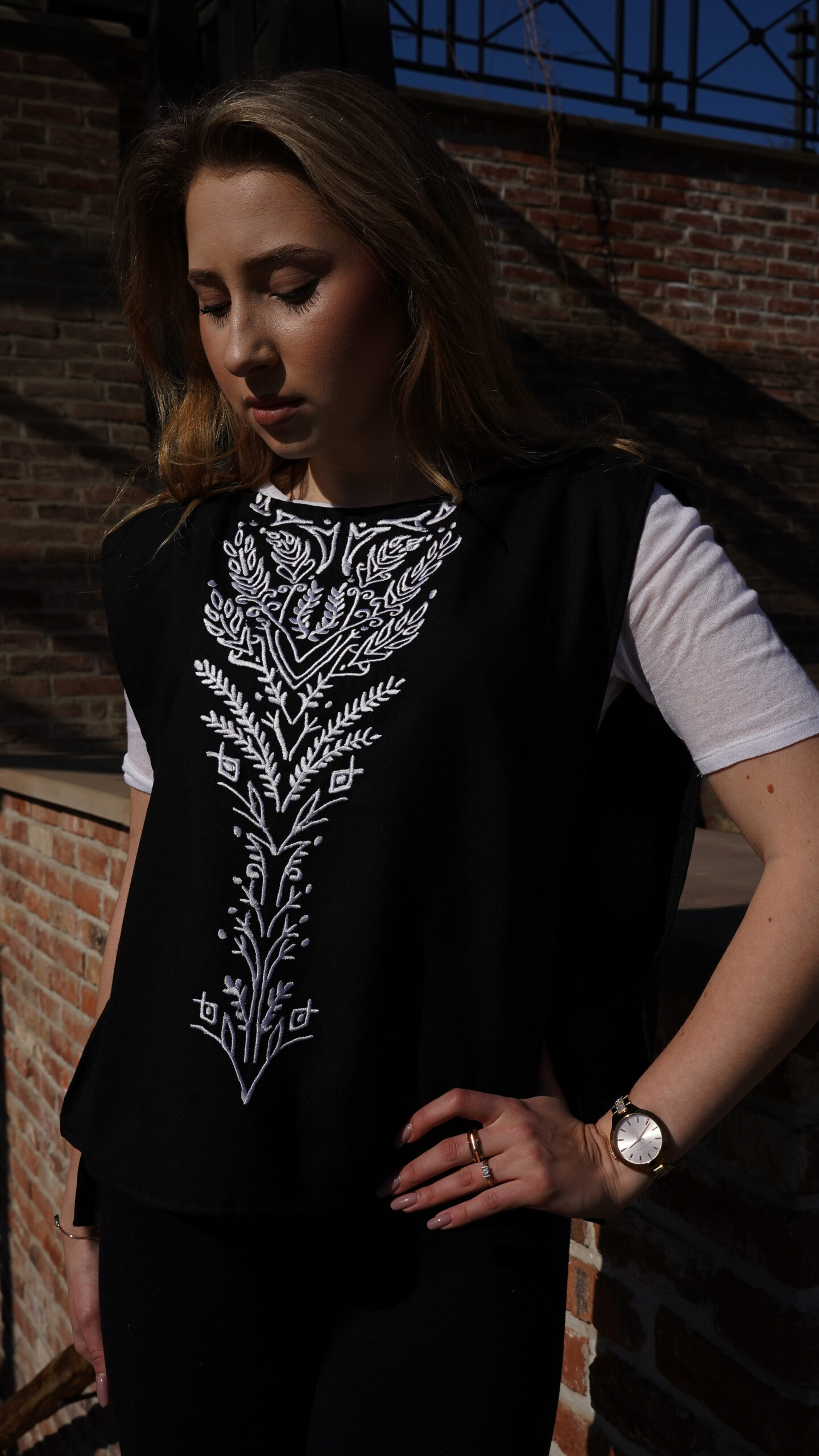 Маніжка в українському стилі, вишита чорно-біла Колоски - Зображення 2