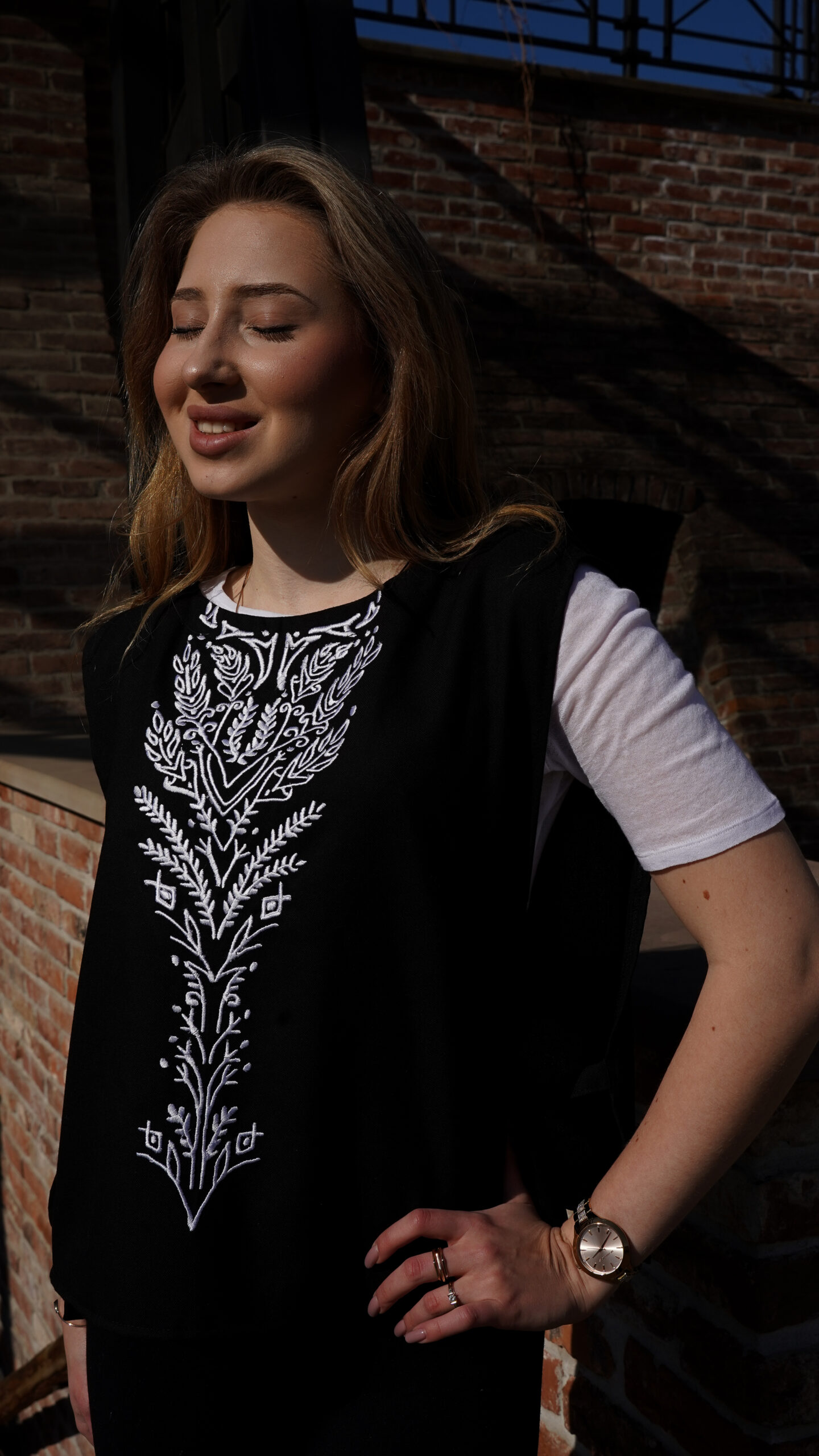 Маніжка в українському стилі, вишита чорно-біла Колоски - Зображення 3